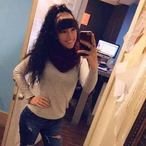 Meet your Posher, Liana